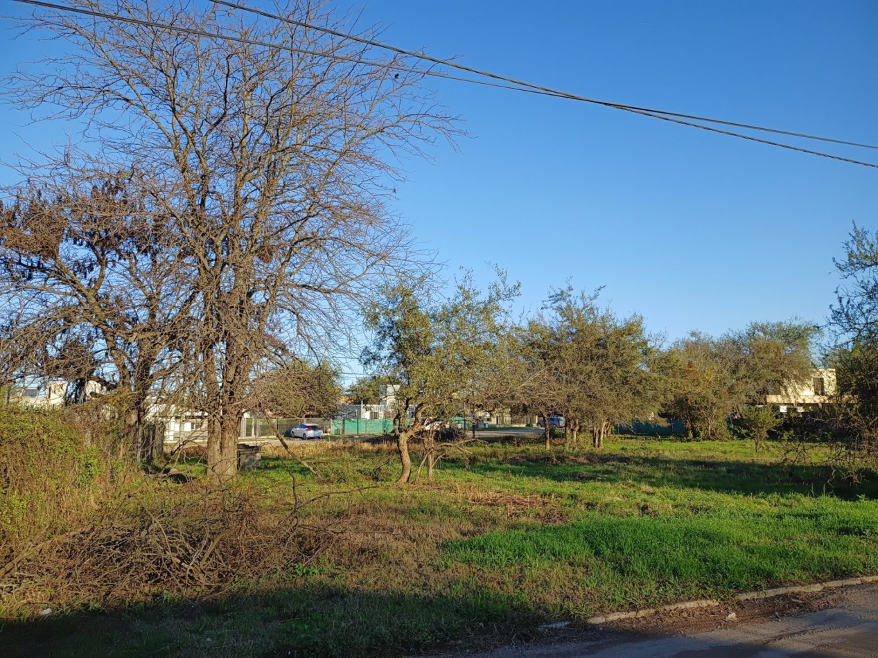 VENDO LOTE B° NUEVO RIO CEBALLOS. 724 M2. APTO COMERCIAL/RESIDENCIAL. ESCRITURA.