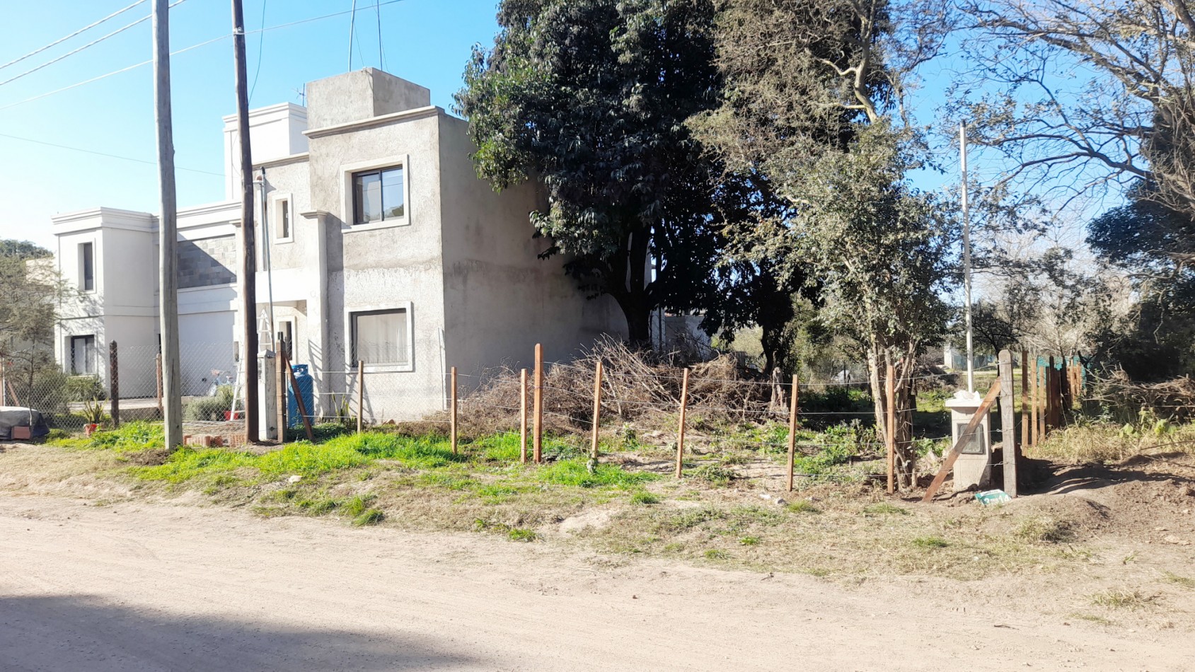 TERRENO EN VENTA 400 M2. ETAPA CAMPOS VERDES.VILLA CATALINA. C/ESCRITURA.