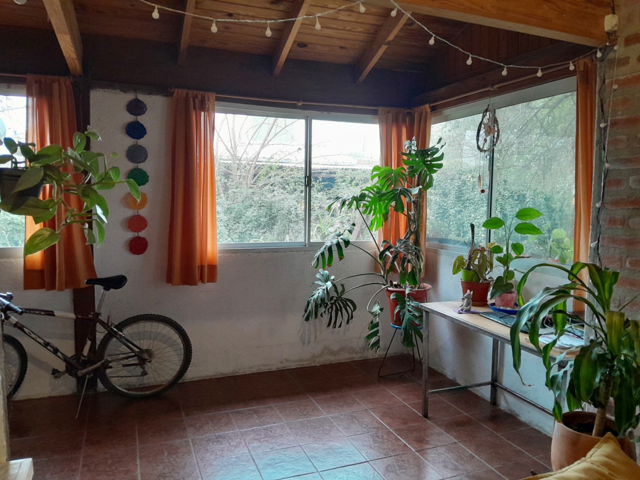 VENDO CASA TIPO CABAÑA EN 2 TERRENOS. ANISACATE. ESCRITURA!!!