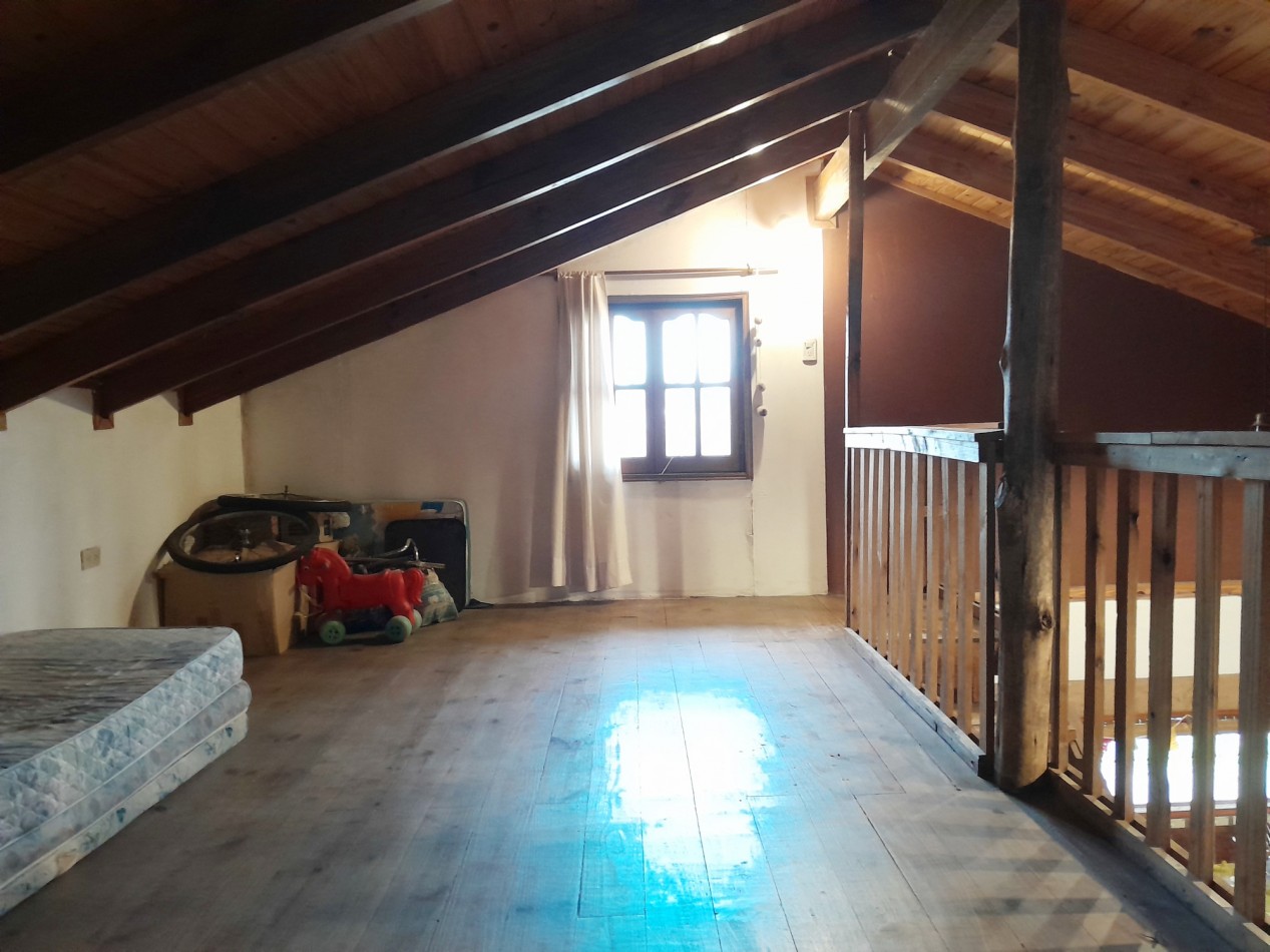 VENDO CASA TIPO CABAÑA EN 2 TERRENOS. ANISACATE. ESCRITURA!!!