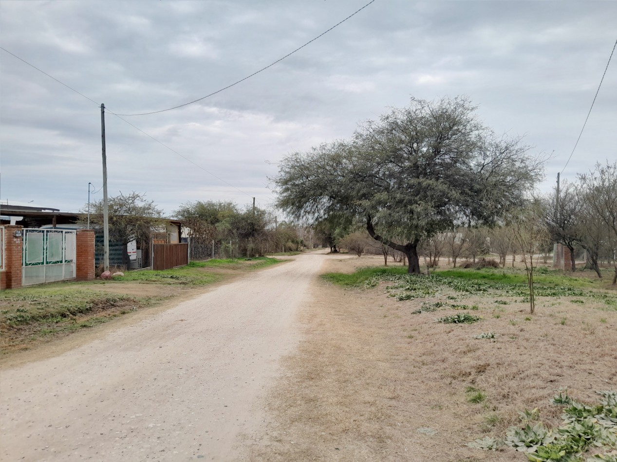 VENDO CASA TIPO CABAÑA EN 2 TERRENOS. ANISACATE. ESCRITURA!!!