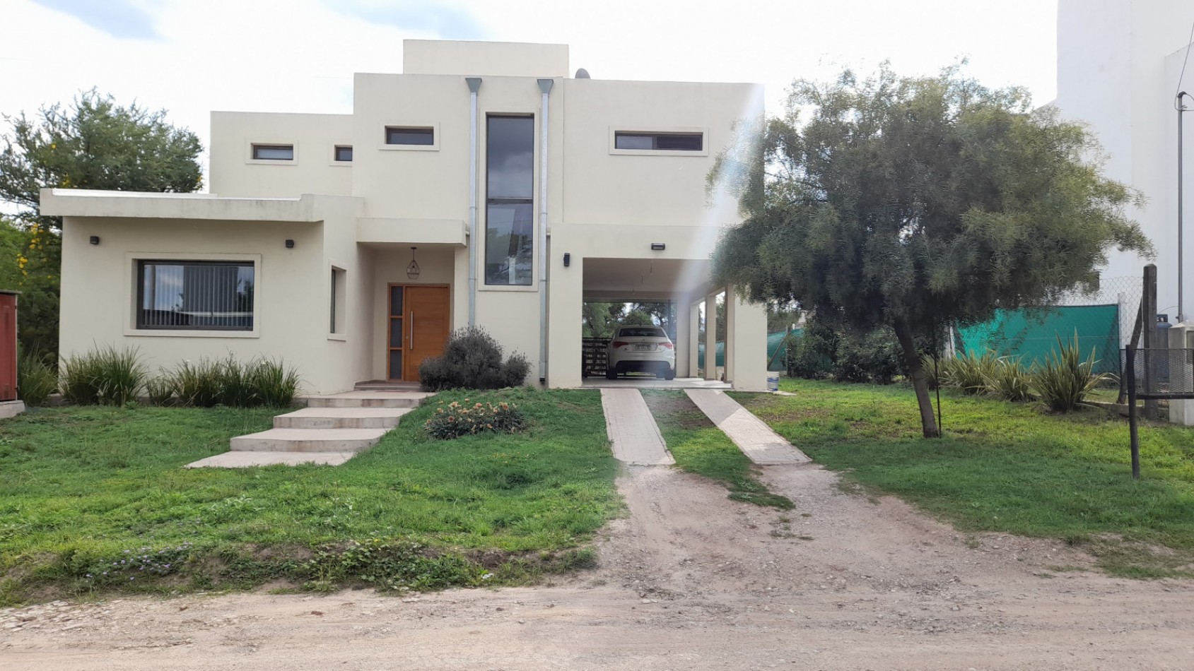 TERRENO EN VENTA. 543 M2. VILLA CATALINA (BOSQUES DE CATALINA) C/ESCRITURA!!!