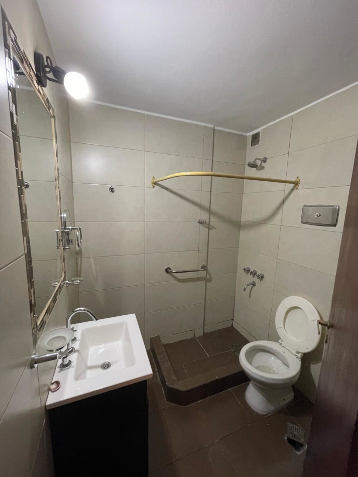 VENDO DEPARTAMENTO DE 2 DORM. B° NUEVA CORDOBA. ESCRITURA!!!