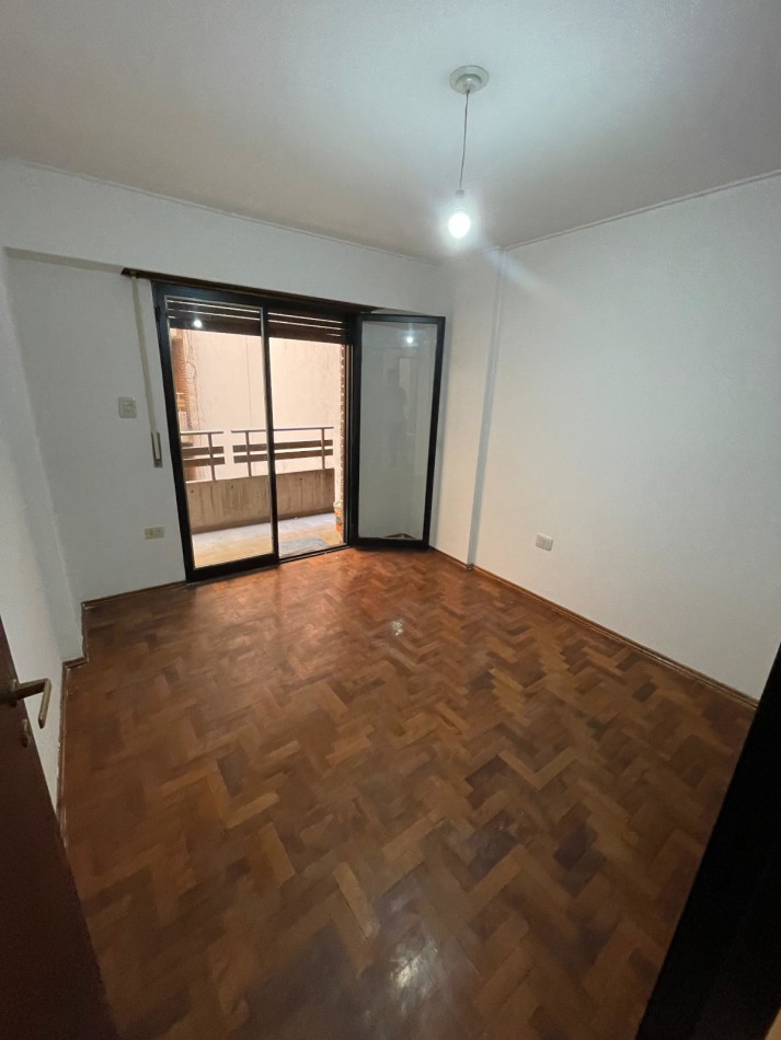 VENDO DEPARTAMENTO DE 2 DORM. B° NUEVA CORDOBA. ESCRITURA!!!