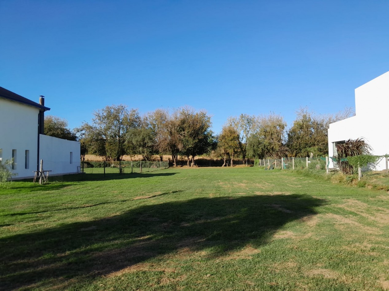 VENDO LOTE 1.380 M2 COUNTRY LAS CORZUELAS. 1° ETAPA