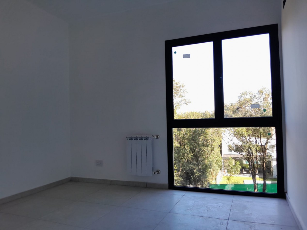 VENDO CASA 3 DORM. ETAPA ECO-VILLA CATALINA C/ESCRITURA 