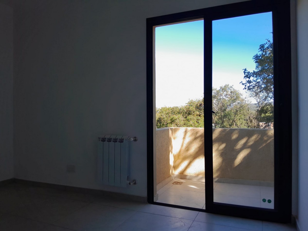 VENDO CASA 3 DORM. ETAPA ECO-VILLA CATALINA C/ESCRITURA 
