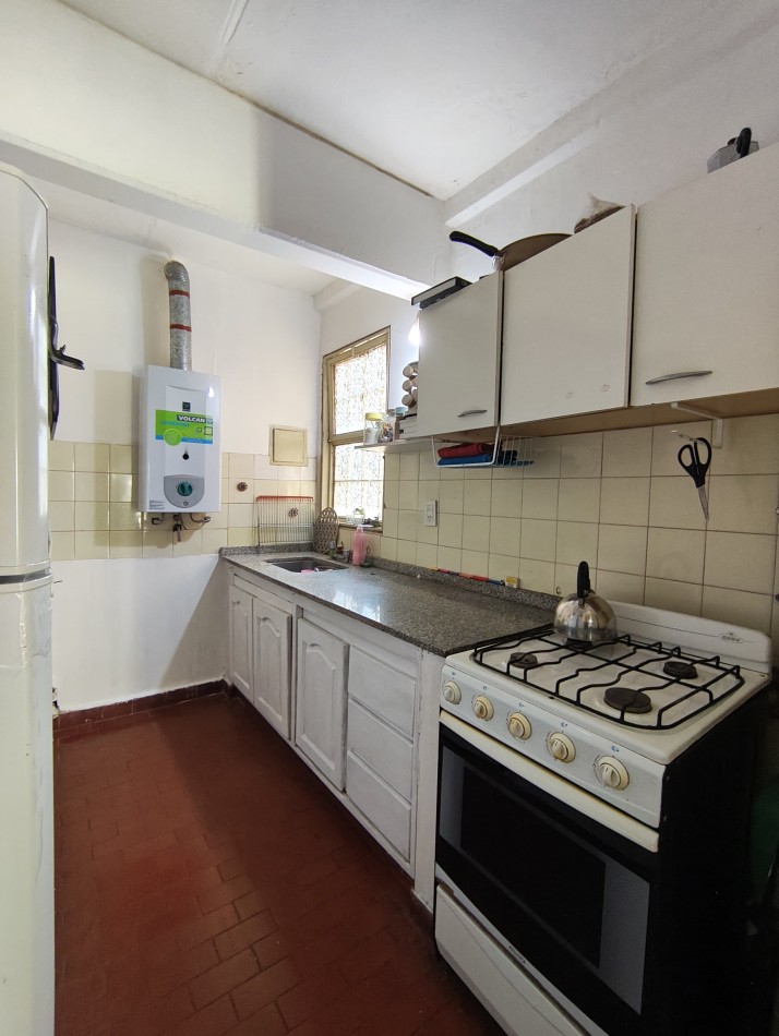 VENDO DEPARTAMENTO DE 2 DORM. EN COMPLEJO B° ALTO ALBERDI.