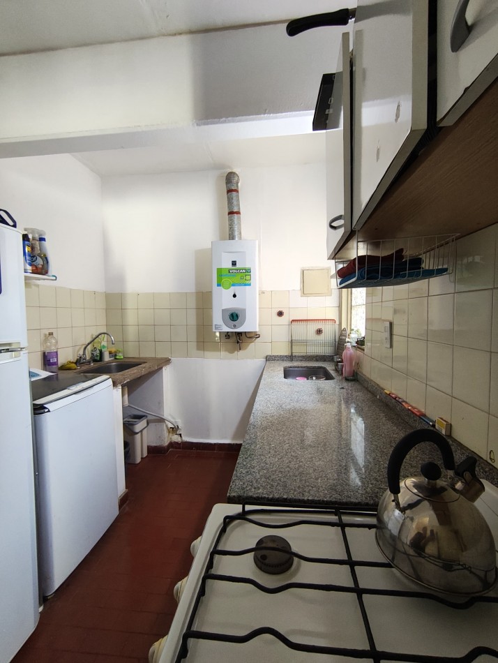 VENDO DEPARTAMENTO DE 2 DORM. EN COMPLEJO B° ALTO ALBERDI.