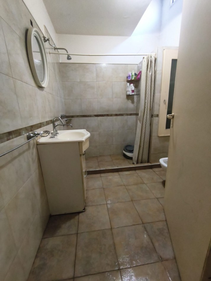 VENTA - CASA 2 DORMITORIOS CON PILETA Y QUINCHO