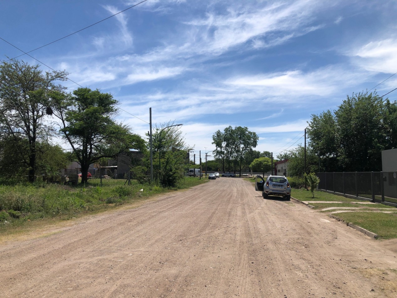 VENDO 2 LOTES B° NUEVO RIO CEBALLOS. 1.485 M2. APTO COMERCIAL/RESIDENCIAL. ESCRITURA.