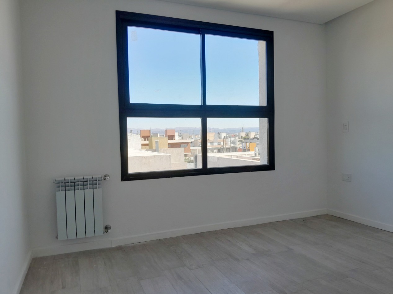 VENDO DEPARTAMENTO 2 DORM. HOUSING DISTRITO VEINTE B° NUEVO POETA LUGONES. PROXIMO A ESCRITURAR!!!