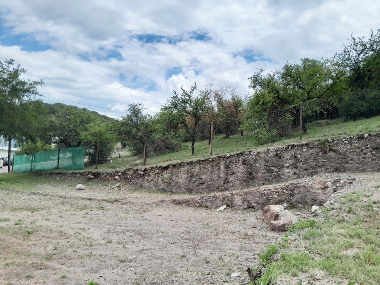 VENTA DE LOTE 1.046 m² BARRIO CUMBRES DEL GOLF, VILLA ALLENDE. LISTO PARA CONSTRUIR