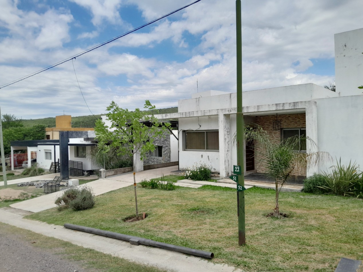 VENTA DE LOTE 1.046 m² BARRIO CUMBRES DEL GOLF, VILLA ALLENDE. LISTO PARA CONSTRUIR