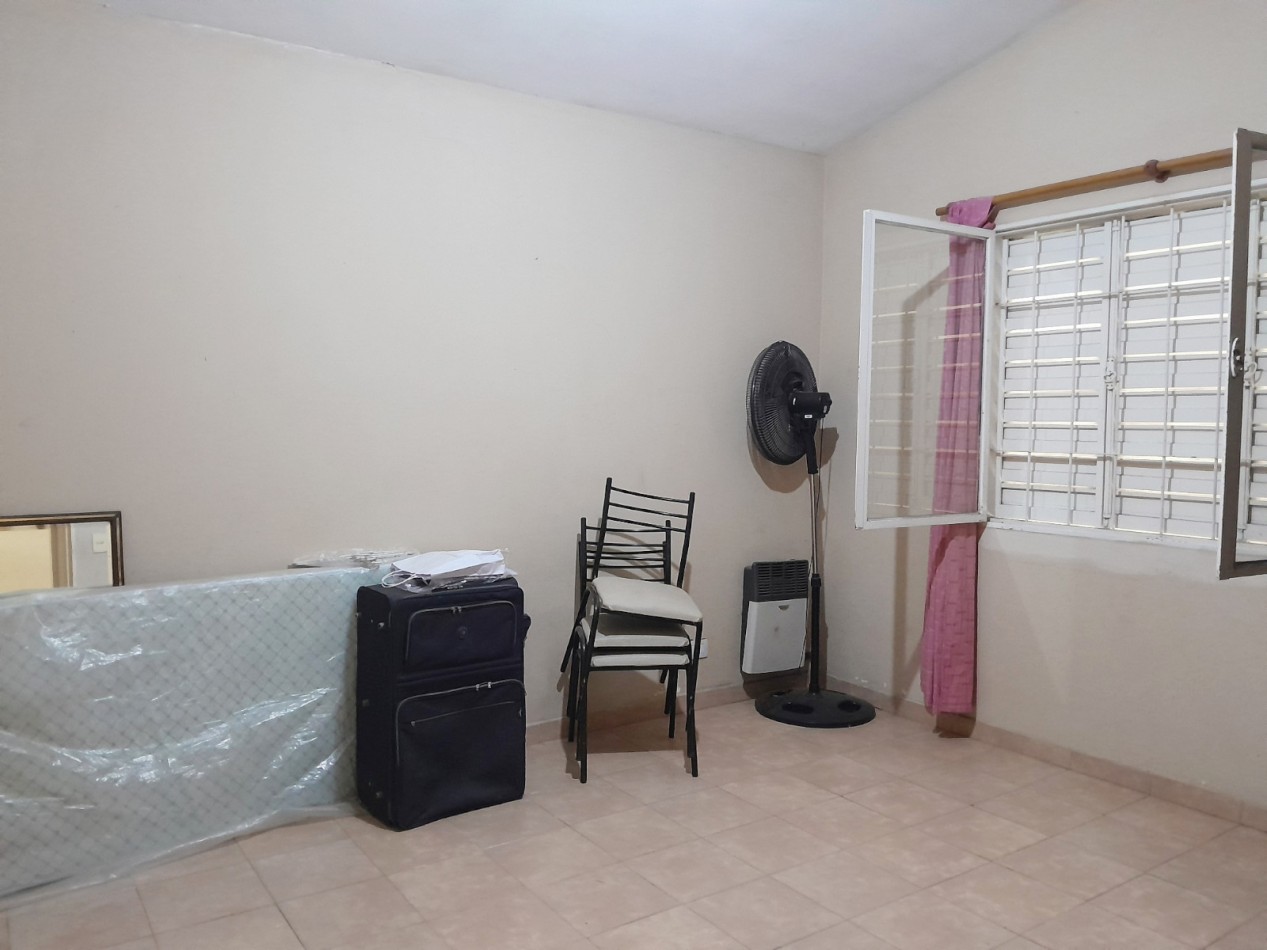 Vendo casa de 3 dormitorios en Mendiolaza