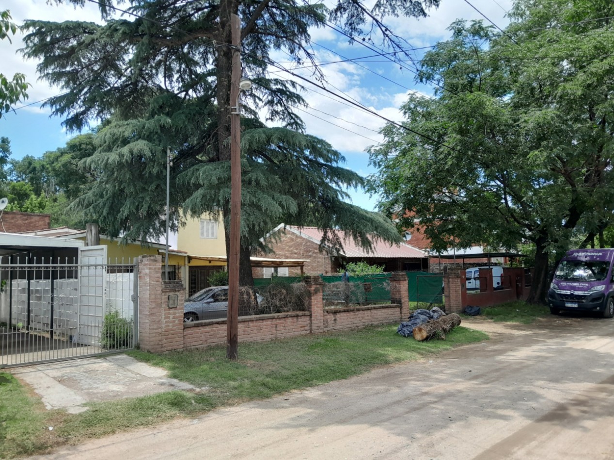 Vendo casa de 3 dormitorios en Mendiolaza