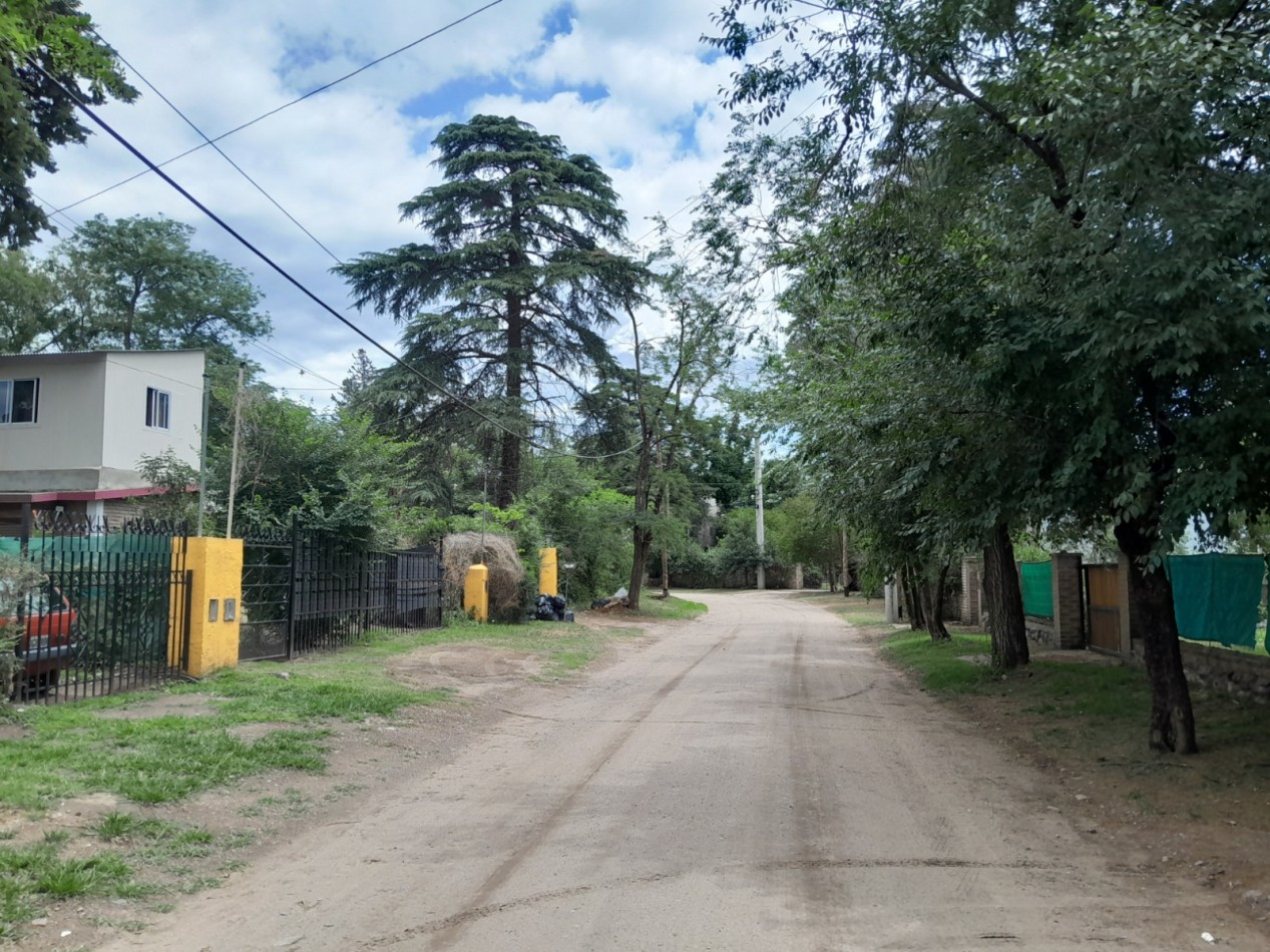 Vendo casa de 3 dormitorios en Mendiolaza