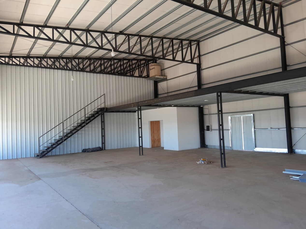 ALQUILO LOCALES COMERCIALES A ESTRENAR SOBRE AV. CIRCUNVALACION NORTE