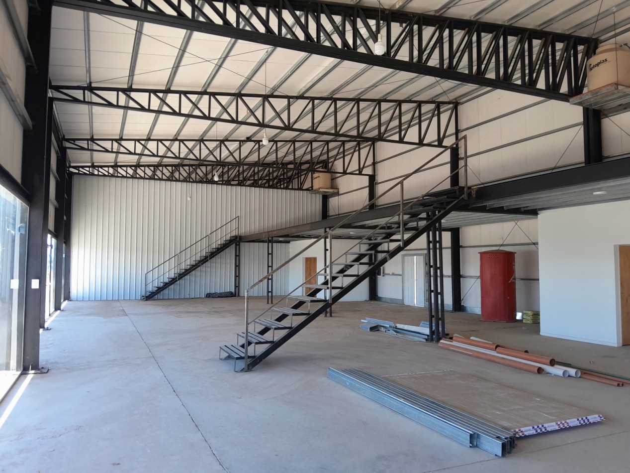 ALQUILO LOCALES COMERCIALES A ESTRENAR SOBRE AV. CIRCUNVALACION NORTE