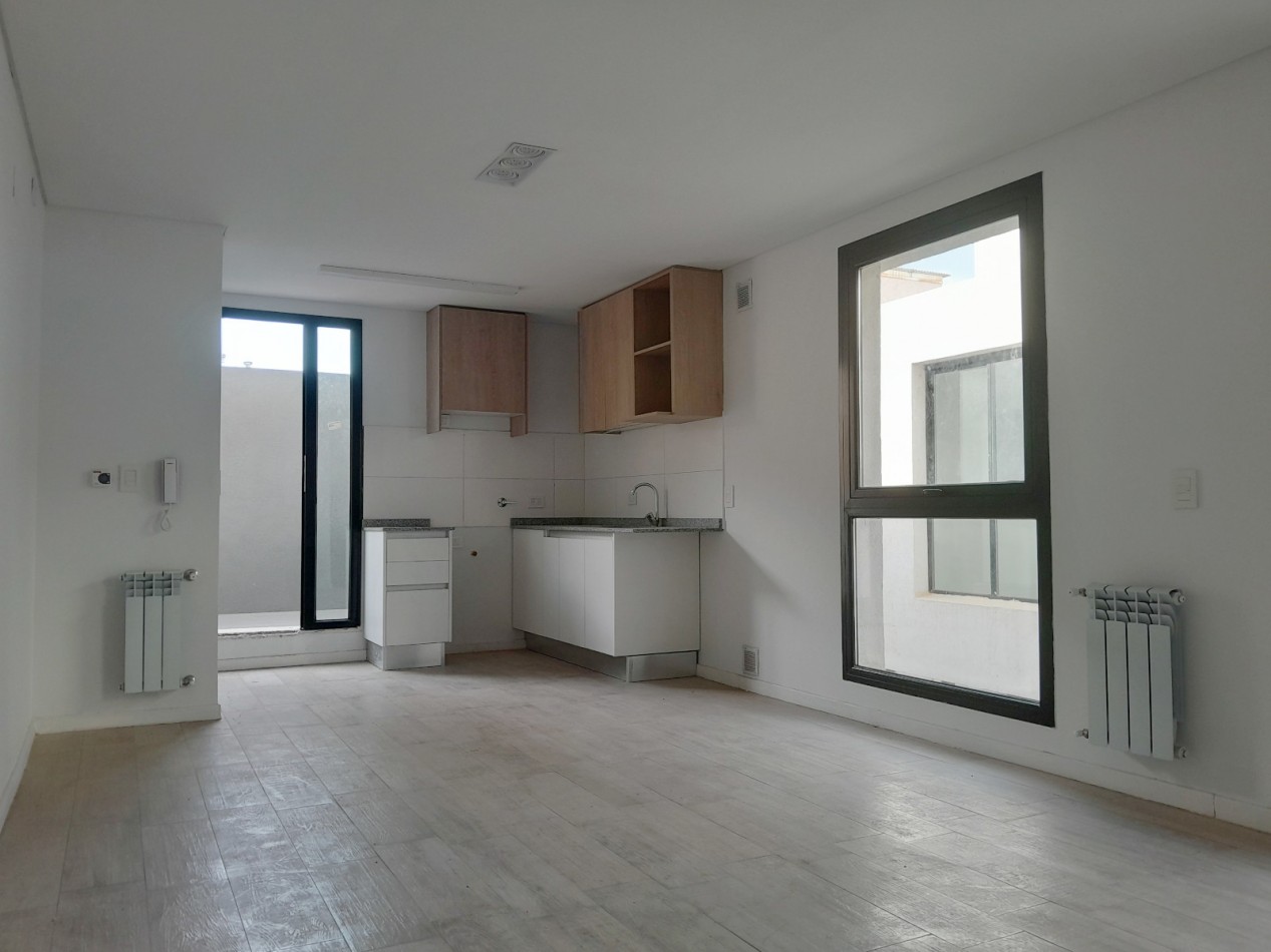 VENDO DEPARTAMENTO 2 DORM. HOUSING DISTRITO VEINTE B° NUEVO POETA LUGONES. PROXIMO A ESCRITURAR!!!