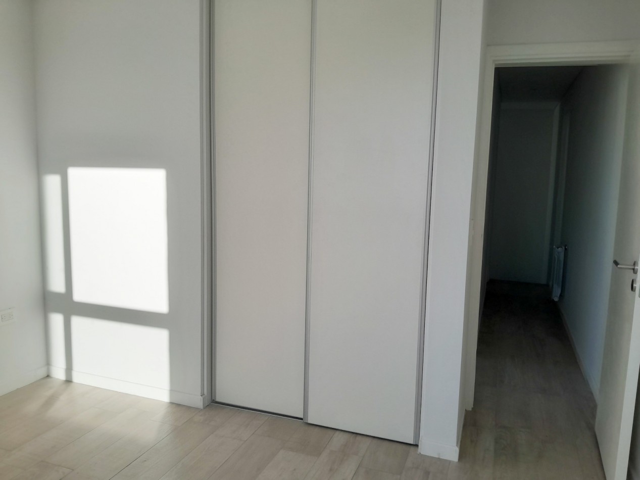 VENDO DEPARTAMENTO 2 DORM. HOUSING DISTRITO VEINTE B° NUEVO POETA LUGONES. PROXIMO A ESCRITURAR!!!