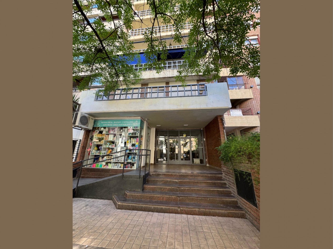 VENDO DEPTO 1 DORM. RESTAURADO Y EQUIPADO EN PB - B° NUEVA CORDOBA