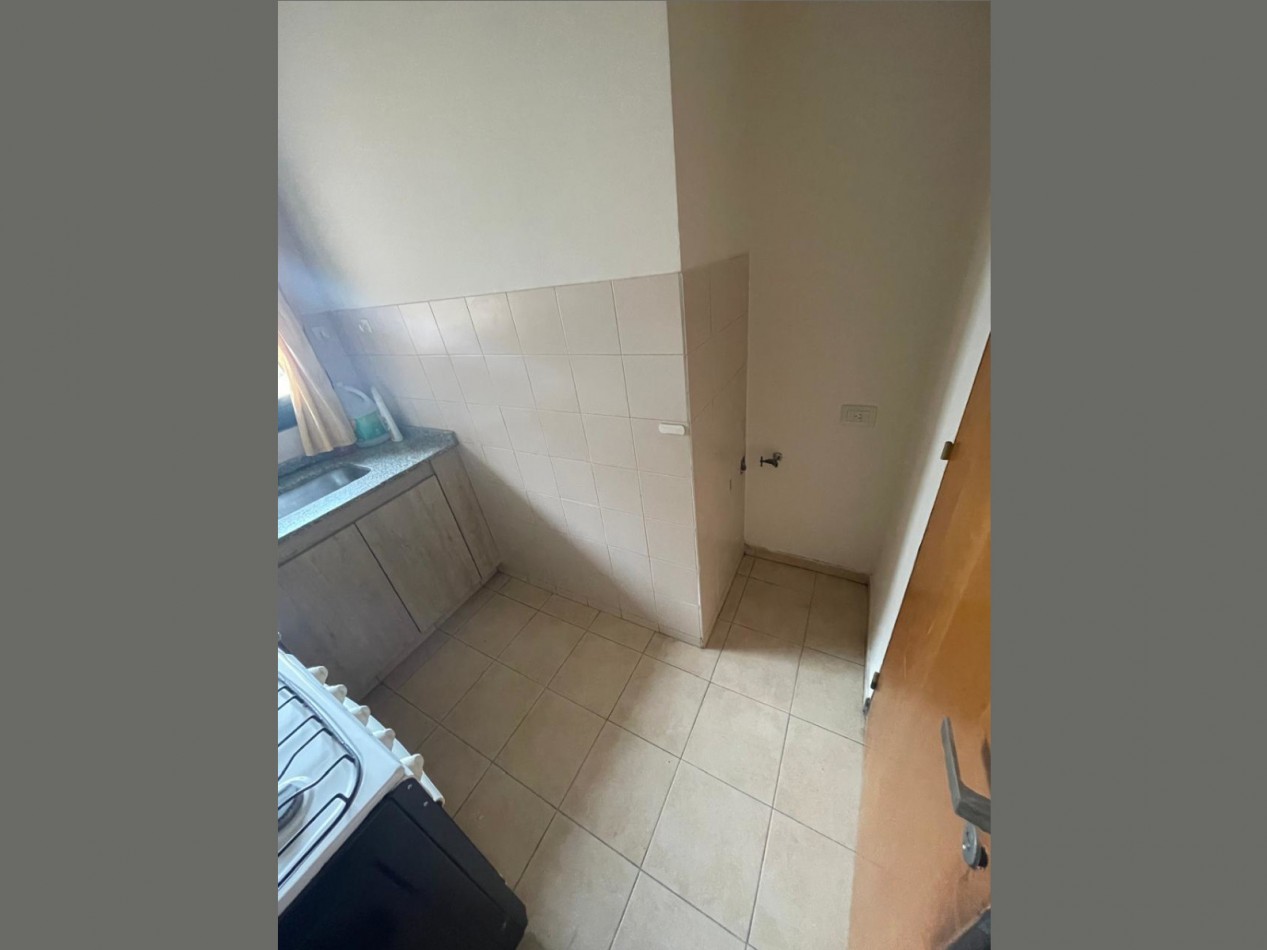 VENDO DEPTO 2 DORM. B° NUEVA CORDOBA