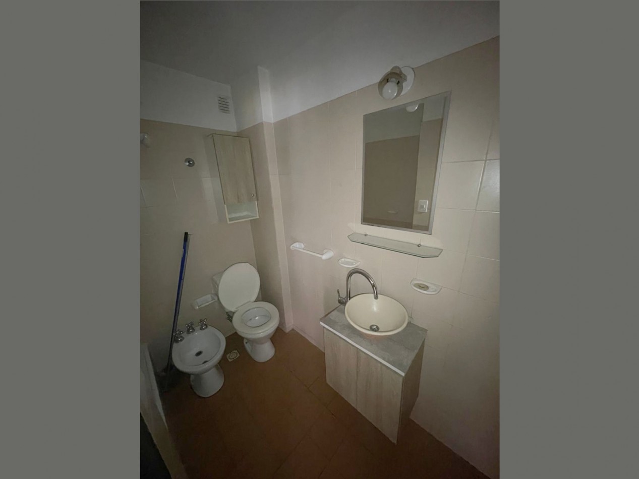 VENDO DEPTO 2 DORM. B° NUEVA CORDOBA
