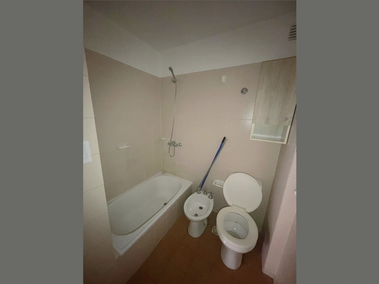 VENDO DEPTO 2 DORM. B° NUEVA CORDOBA