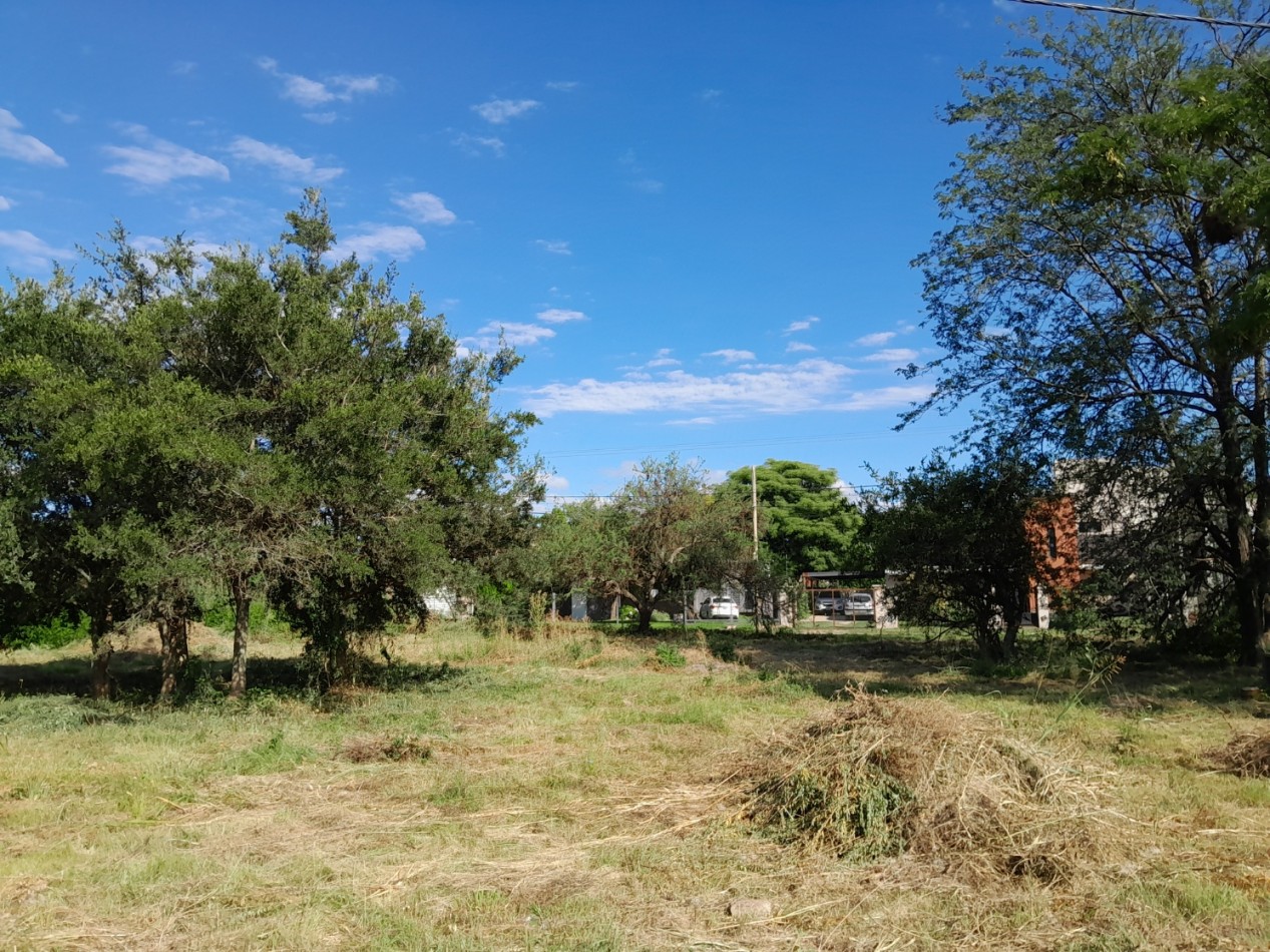 VENDO 2 LOTES B° NUEVO RIO CEBALLOS. 1.485 M2. APTO COMERCIAL/RESIDENCIAL. ESCRITURA.