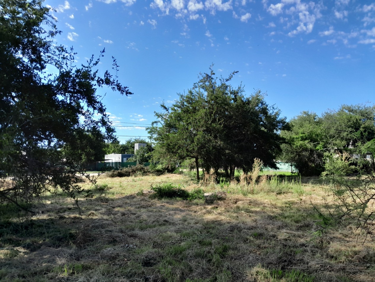 VENDO 2 LOTES B° NUEVO RIO CEBALLOS. 1.485 M2. APTO COMERCIAL/RESIDENCIAL. ESCRITURA.