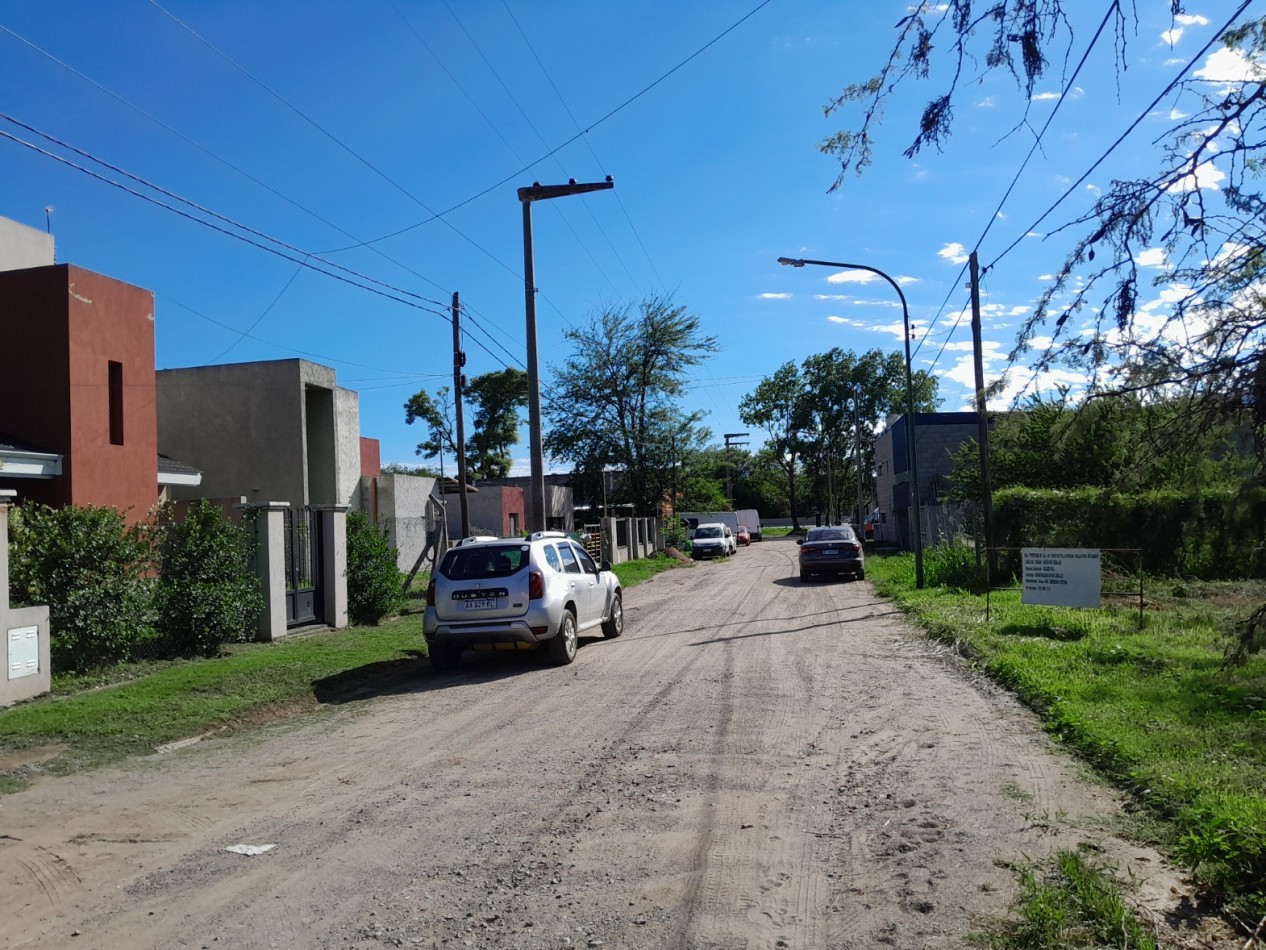 VENDO 2 LOTES B° NUEVO RIO CEBALLOS. 1.485 M2. APTO COMERCIAL/RESIDENCIAL. ESCRITURA.