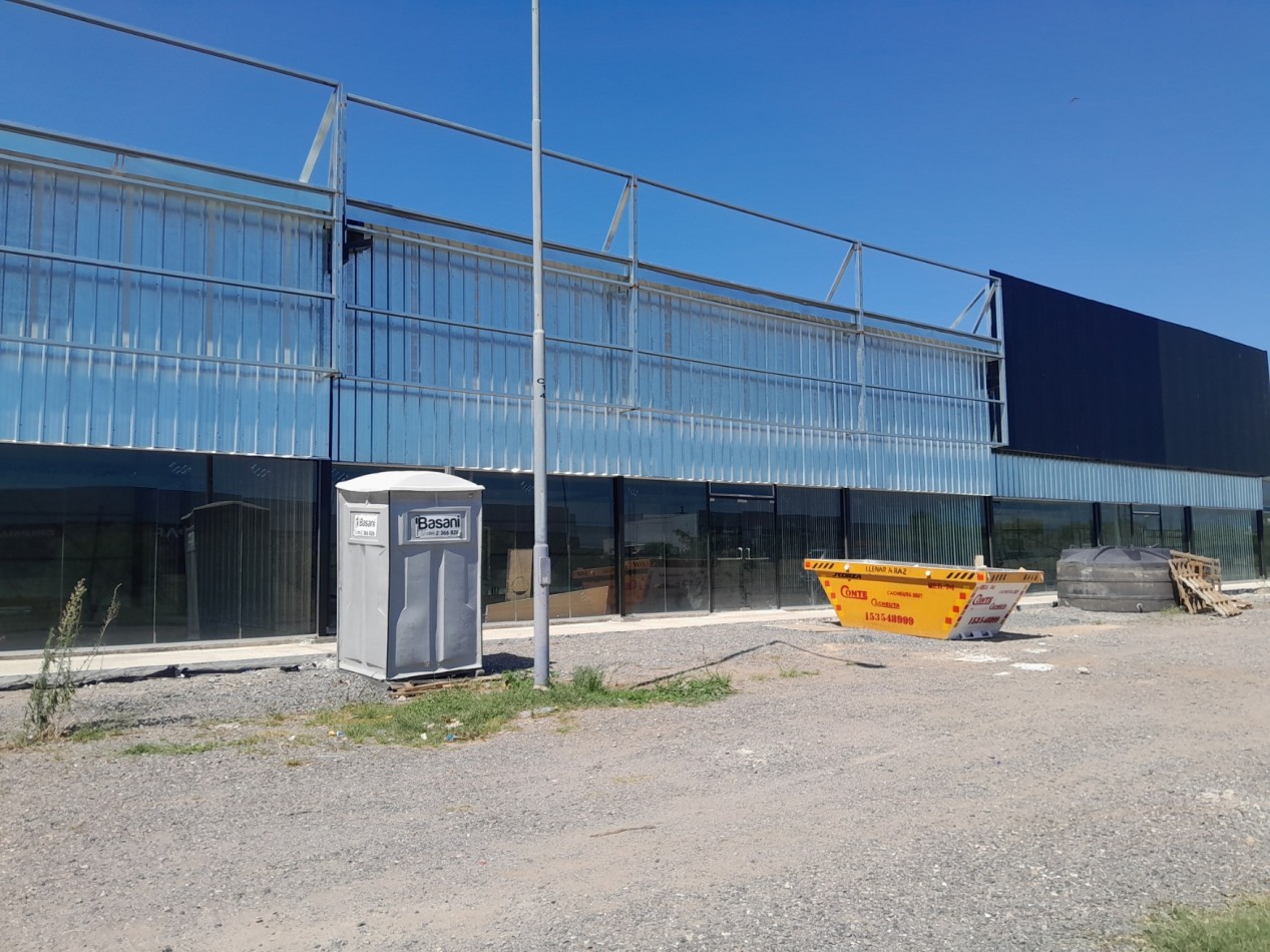 ALQUILO LOCAL COMERCIAL SOBRE AV. CIRCUNVALACION NORTE. ULTIMO DISPONIBLE!!!