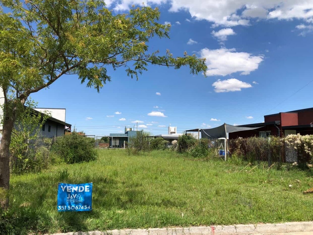 VENDO LOTE 385 m² C/ESCRITURA - B° VILLA JUANA - ALTA GRACIA