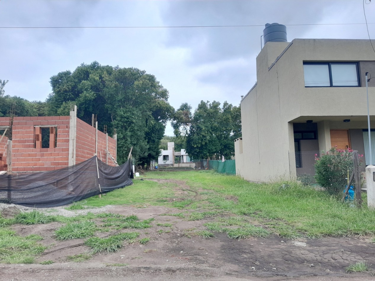 VENDO LOTE 400 m² - VILLA CATALINA. Etapa Eco Catalina | Con Escritura