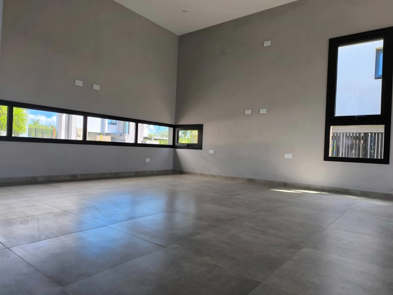 VENDO CASA 3 DORMITORIOS A ESTRENAR - BELA VISTA