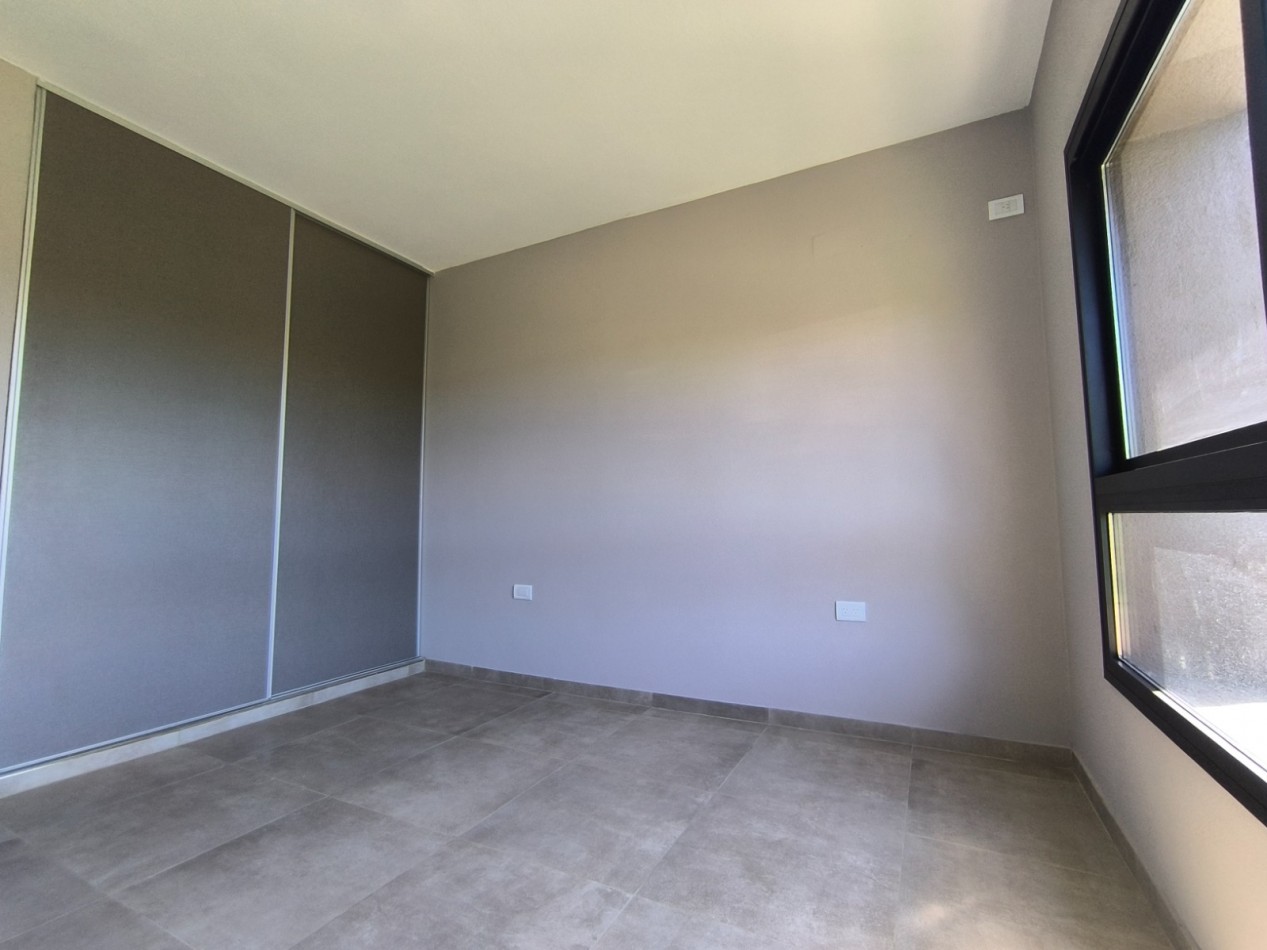 VENDO CASA 3 DORMITORIOS A ESTRENAR - BELA VISTA