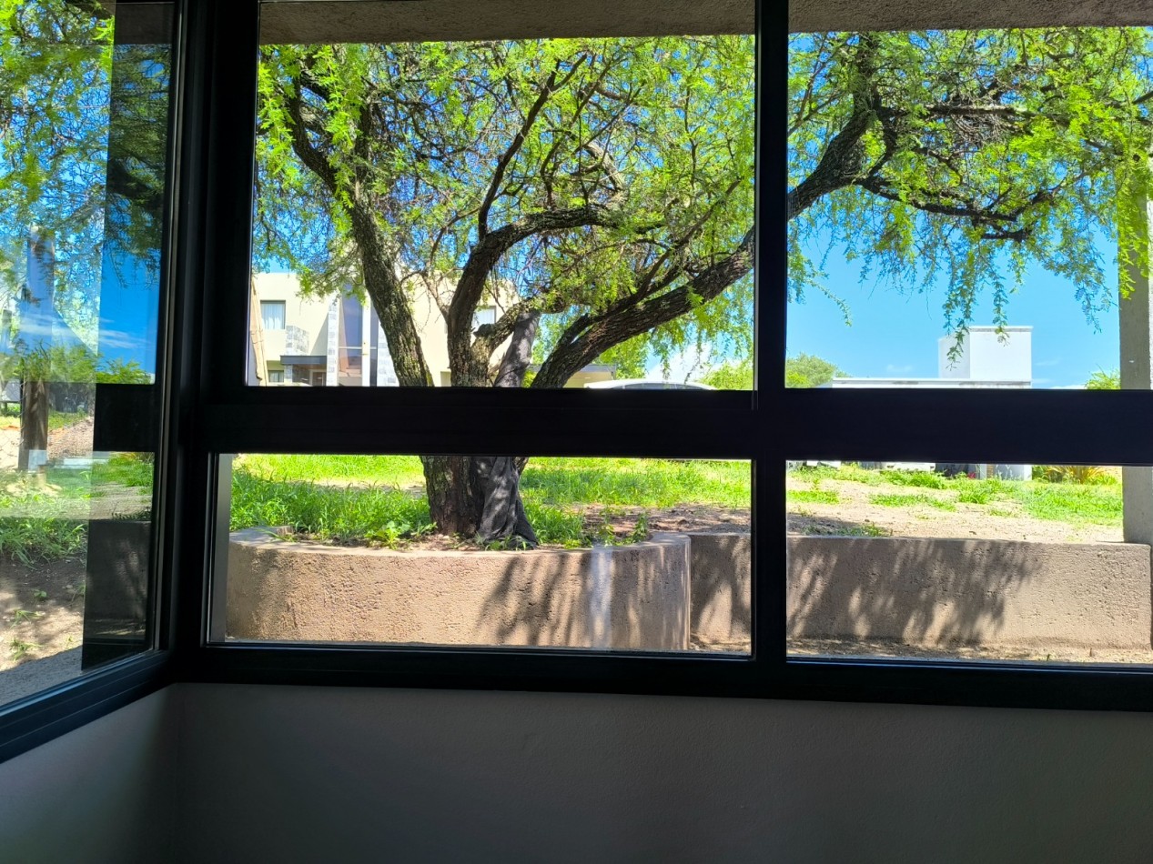 VENDO CASA 3 DORMITORIOS A ESTRENAR - BELA VISTA