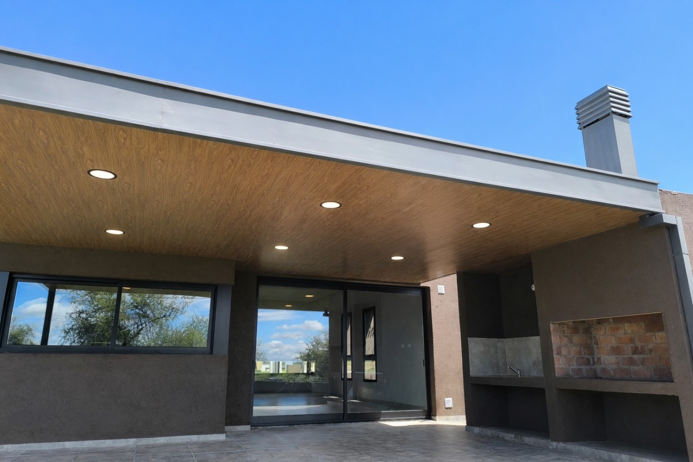 VENDO CASA 3 DORMITORIOS A ESTRENAR - BELA VISTA