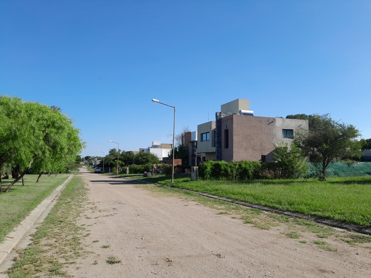 VENDO LOTE 1.275 m² - BELA VISTA - RIO CEBALLOS