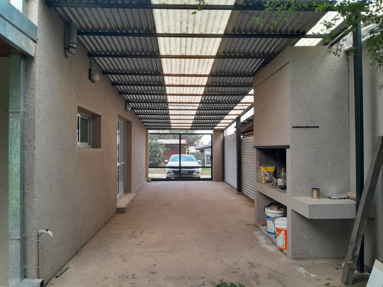 CASA DE 2 DORMITORIOS - VILLA CATALINA | 1a ETAPA | CON ESCRITURA