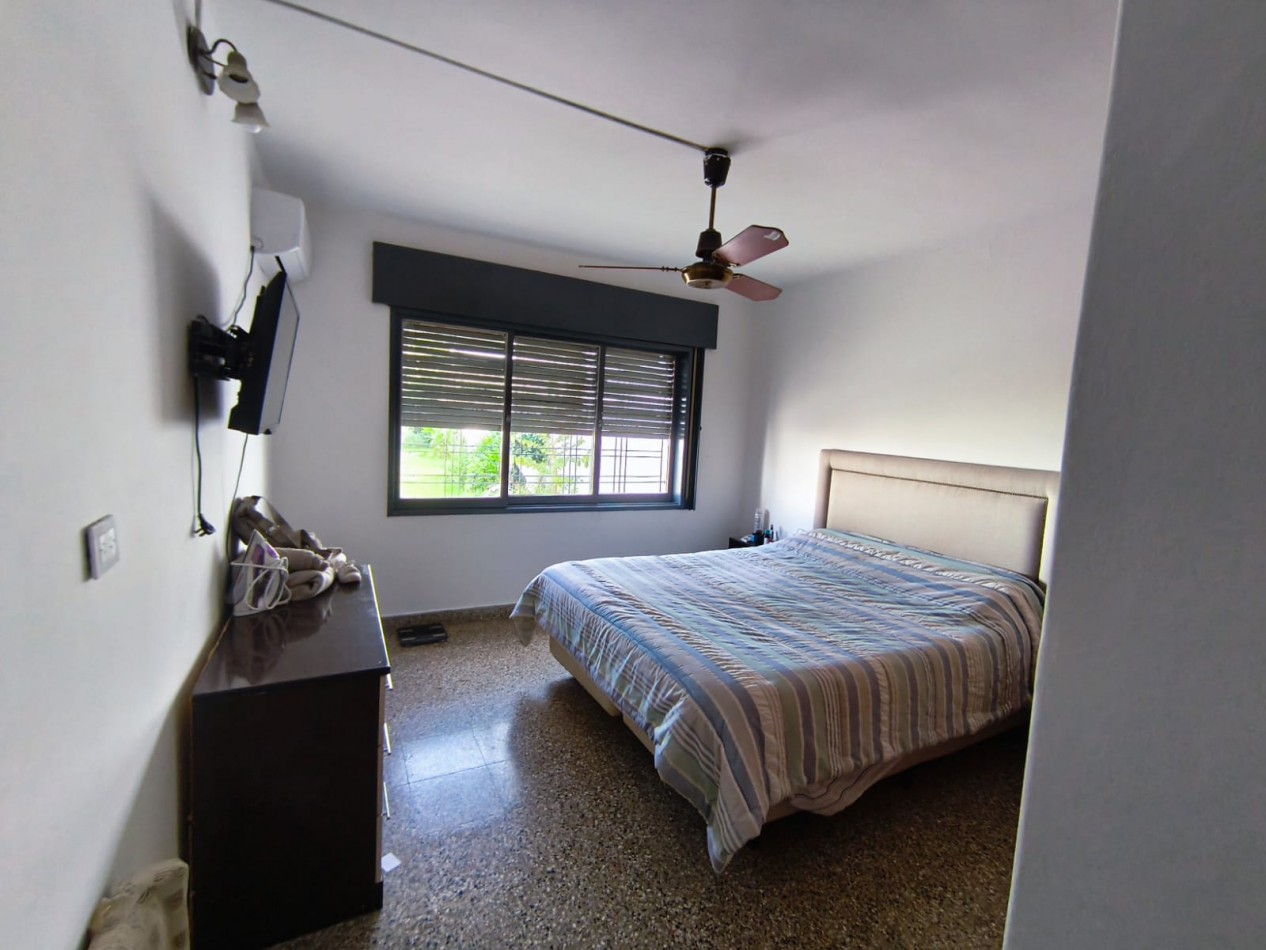 VENDO CASA 2 DORM. B° VILLA MARTA. ESCRITURA