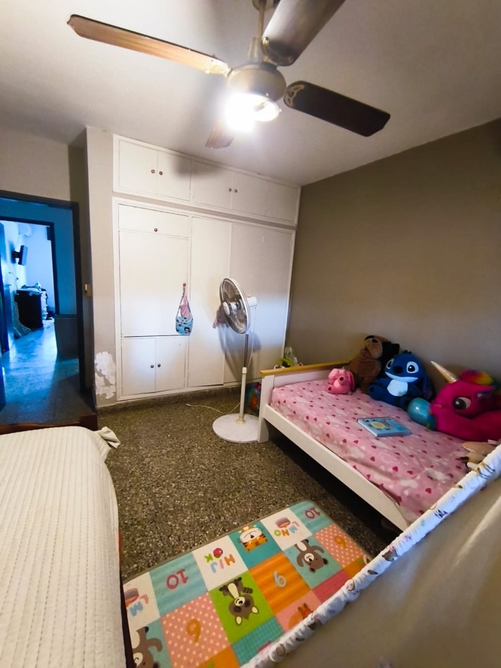 VENDO CASA 2 DORM. B° VILLA MARTA. ESCRITURA