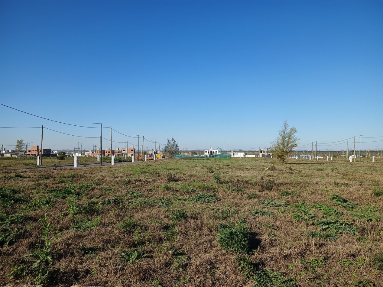 VENDO LOTE 250 M2 C/POSESION Y OBRAS PAGAS B° DOCTA PARQUE MALAGUEÑO