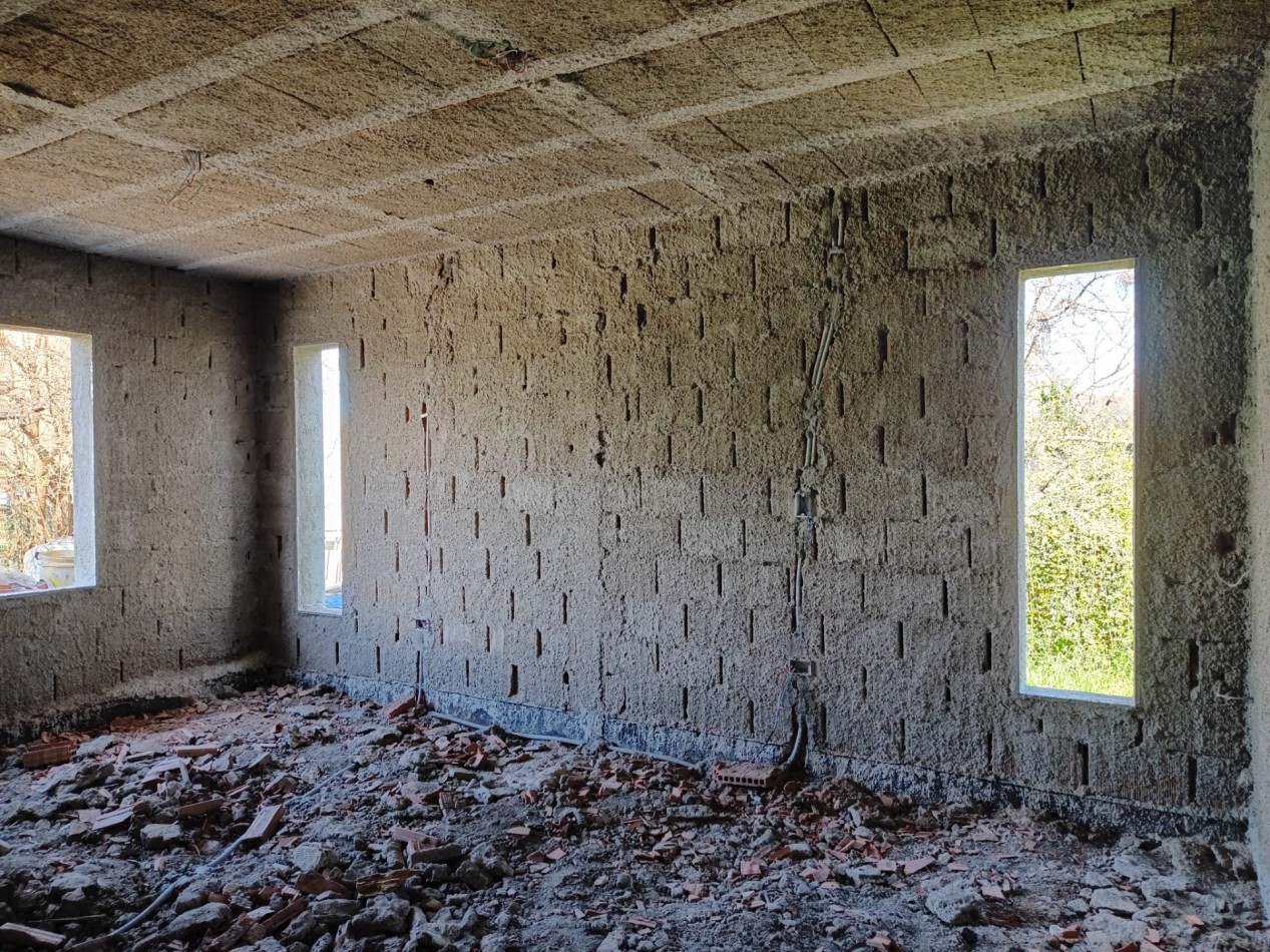 Vendo casa de 3 dormitorios a estrenar en Villa Catalina.