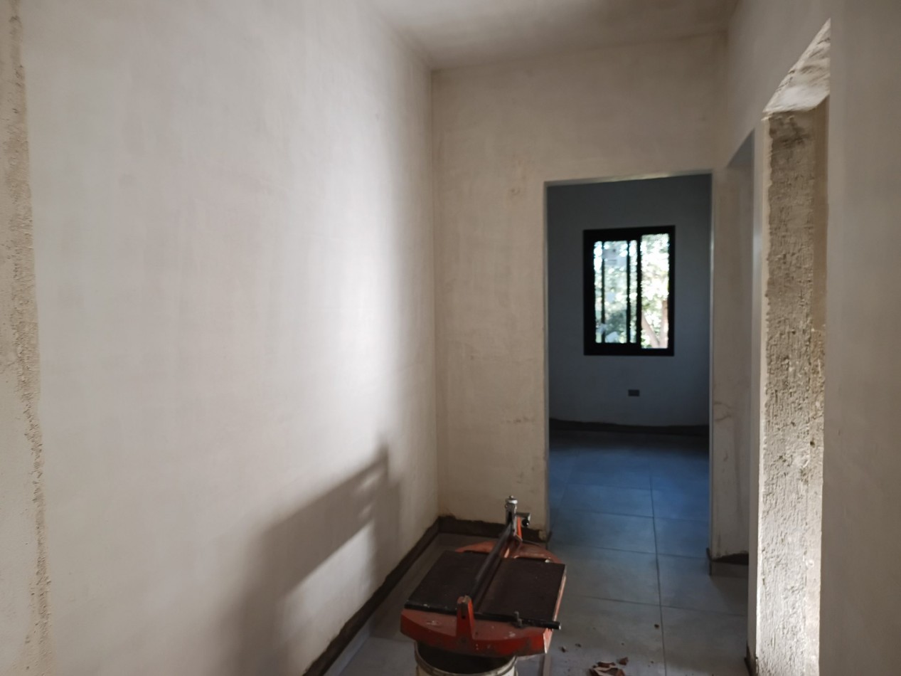 VENDO CASA 3 DORM. A ESTRENAR B° BELA VISTA