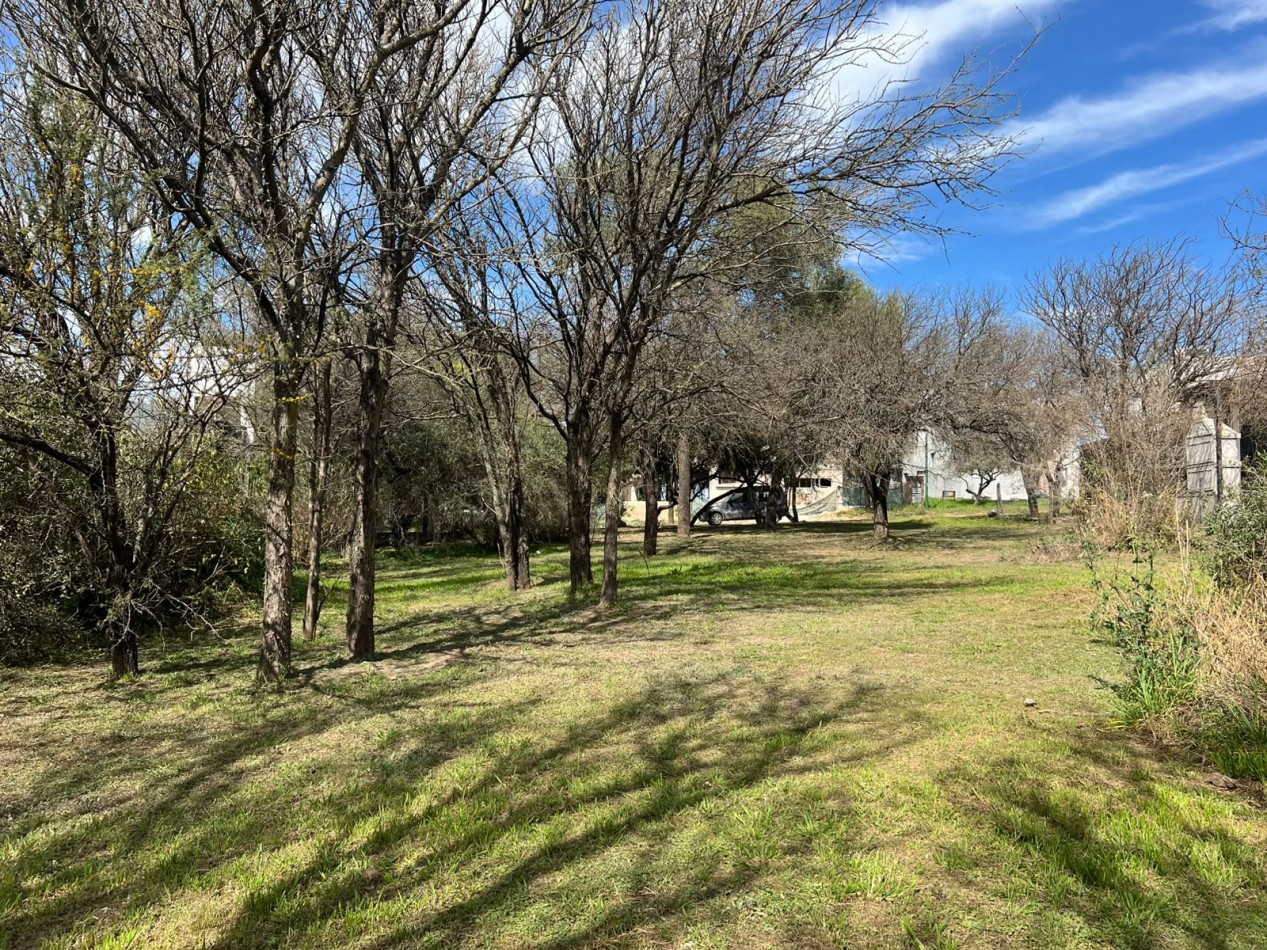 Lote en venta Valle del Golf. 863 m2. 