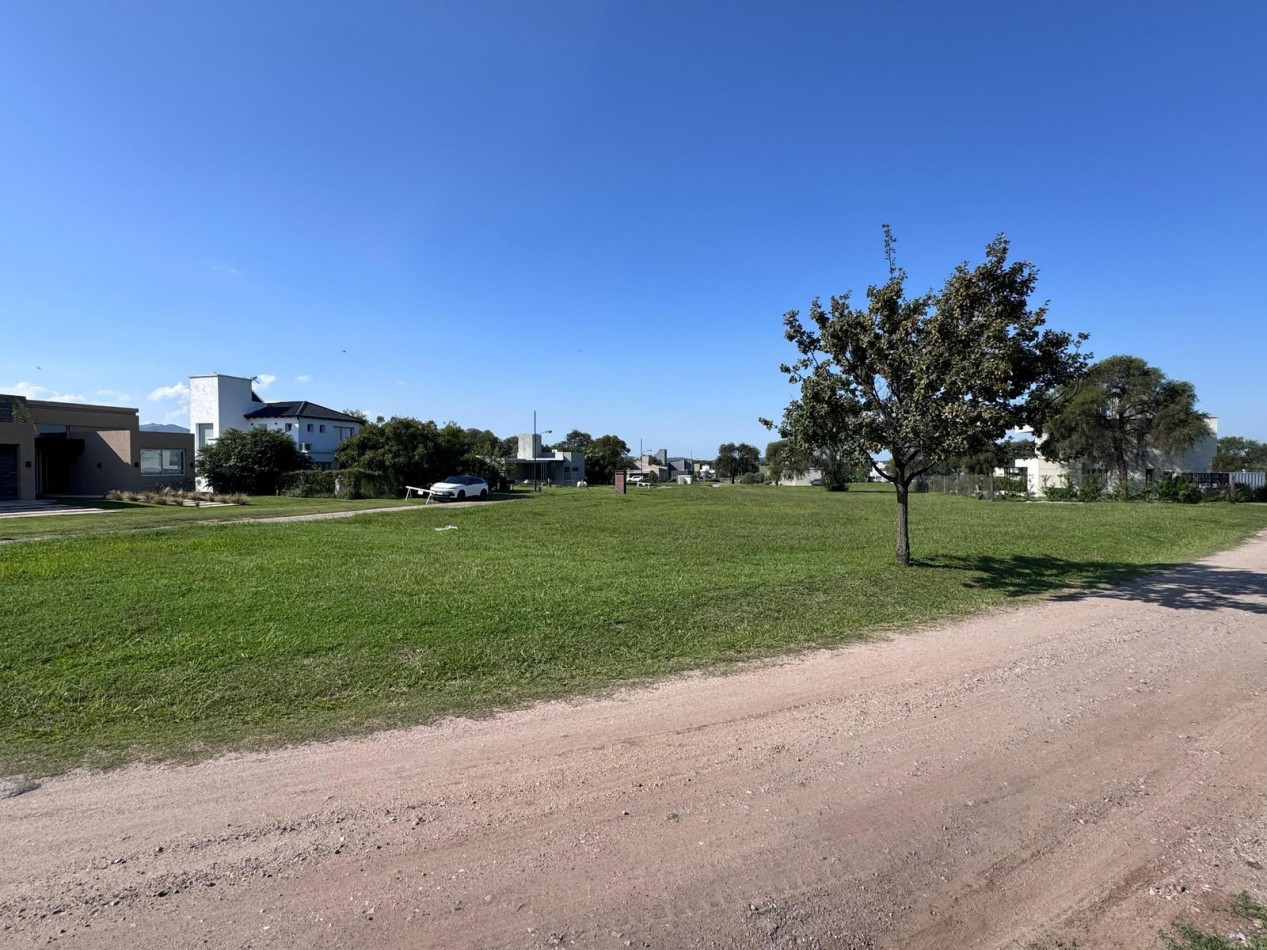 LOTE EN VENTA VALLE DE GOLF- MALGUEÑO. 853 M2. 1° ETAPA. 