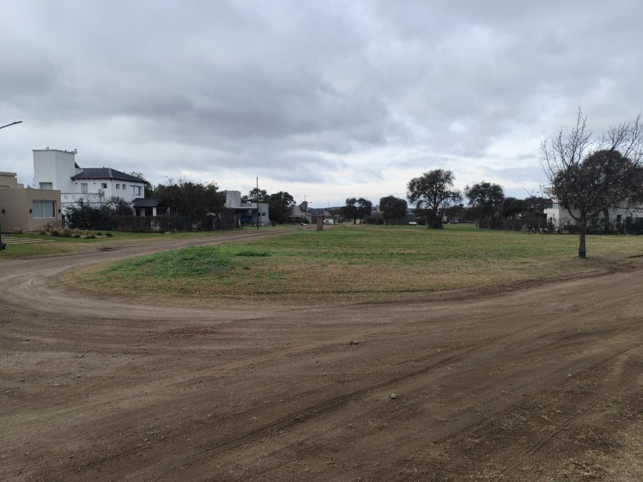 LOTE EN VENTA VALLE DE GOLF- MALGUEÑO. 853 M2. 1° ETAPA. 