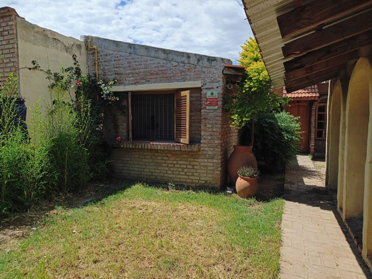ALQUILER CASA 2 DORM. B° MARQUES DE SOBREMONTE